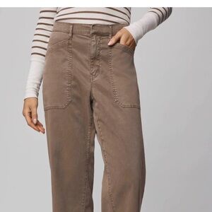 Splendid brand Carissa Everyday pant in twill stretch.
